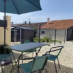Entre Ailes & Iles Holiday home *