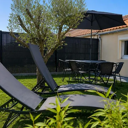 Holiday home Entre Ailes & Iles *